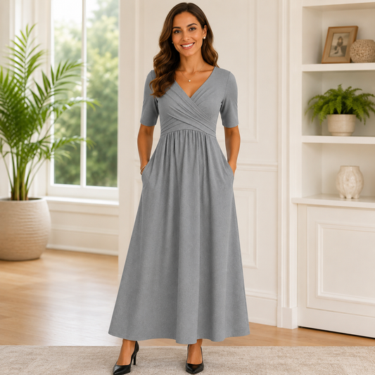 Set in Grey – Rosa by Maravesse