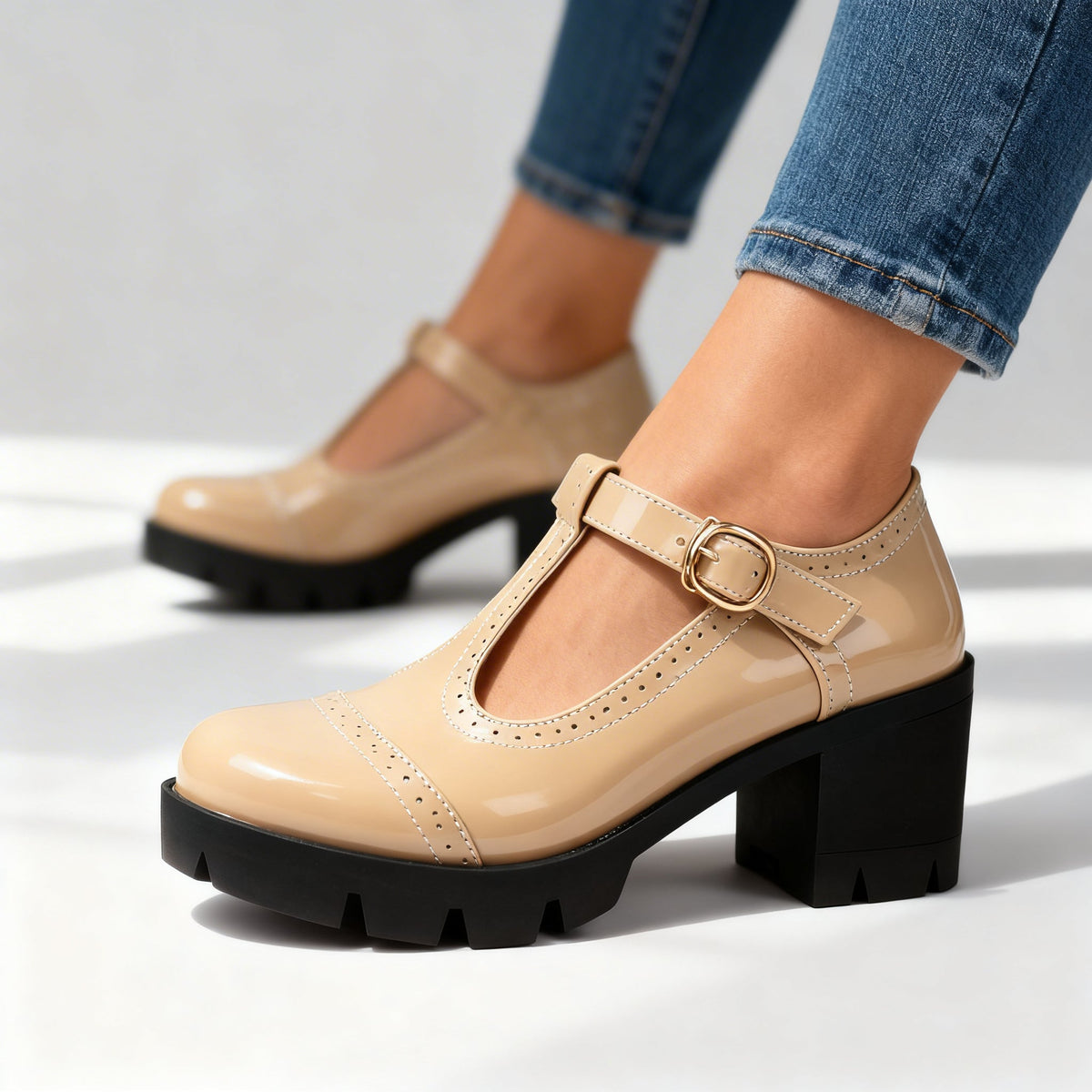 Mary Jane Chunky Heels in Beige – Theodora by Maravesse