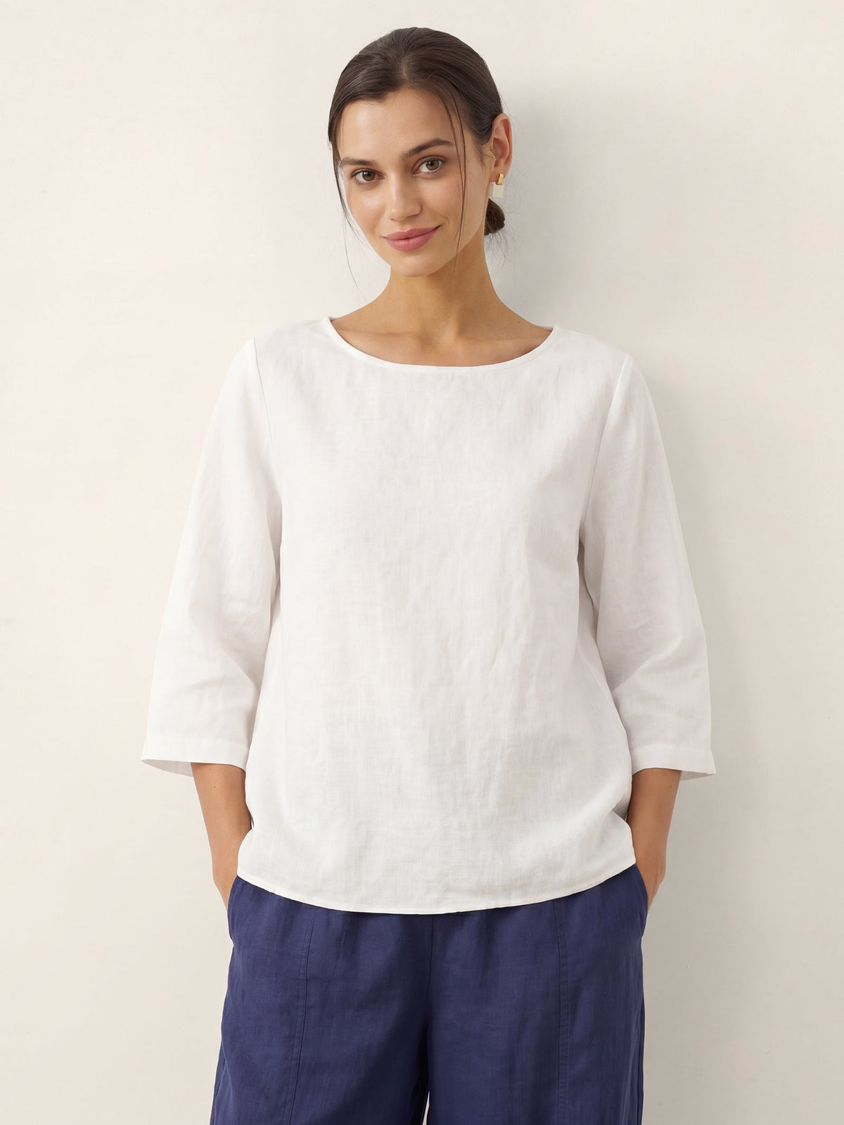 Linen Blouse in Optic White – Mirabel by Maravesse