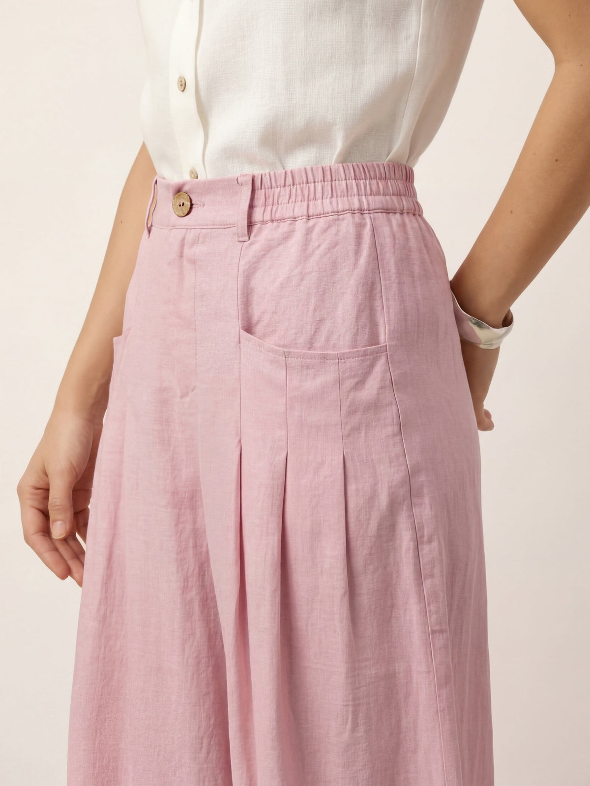Linen Relaxed Trousers – Vivienne by Maravesse (40)