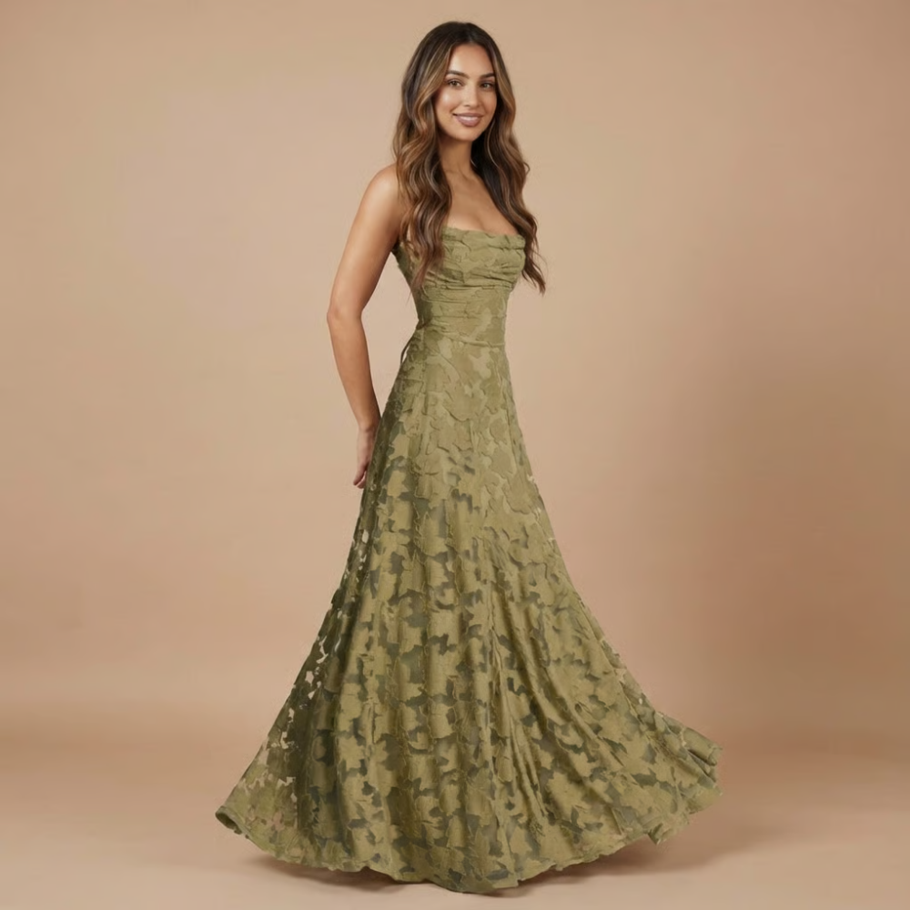 Lace Maxi Dress in Green – Saskia by Maravesse