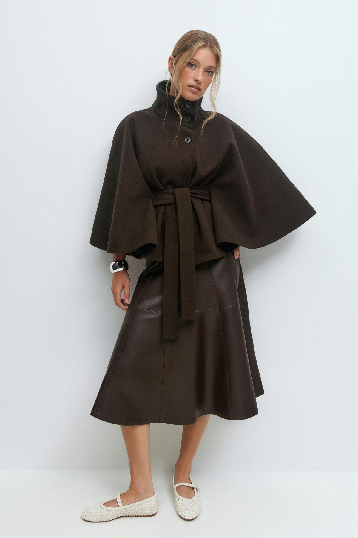 Belted Cape – Juliette by Maravesse (12)