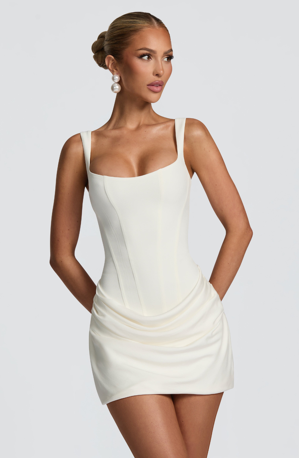 Hourglass Mini Dress in Ivory – Runa by Maravesse