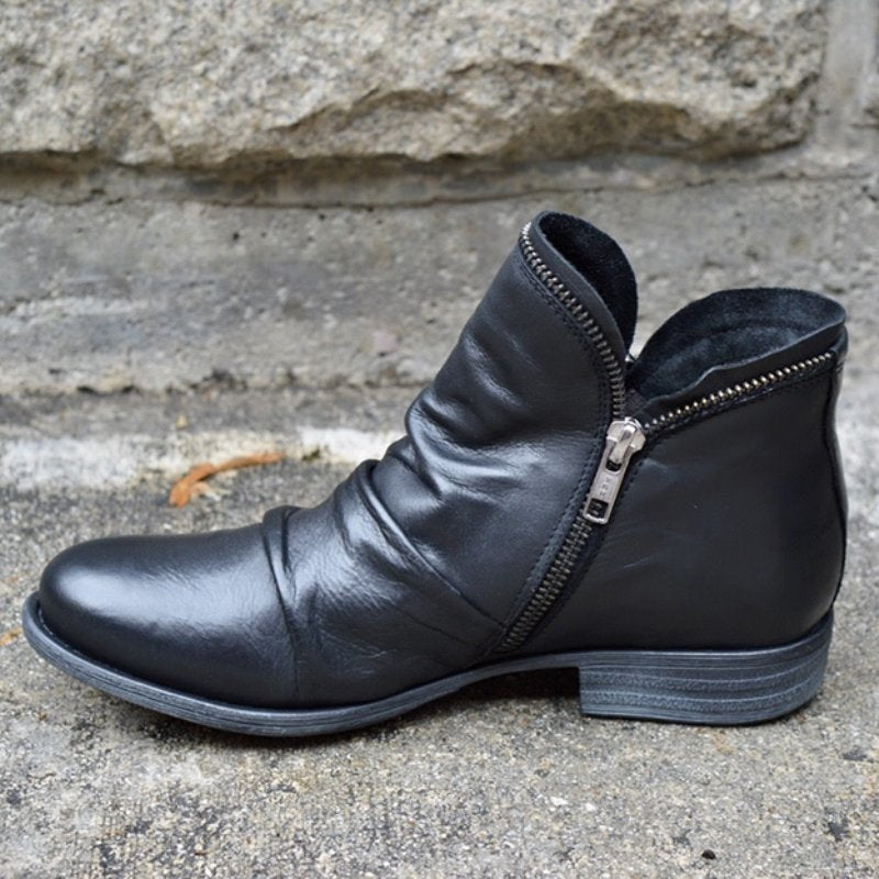 Leather Boots in Black – Isadora by Maravesse