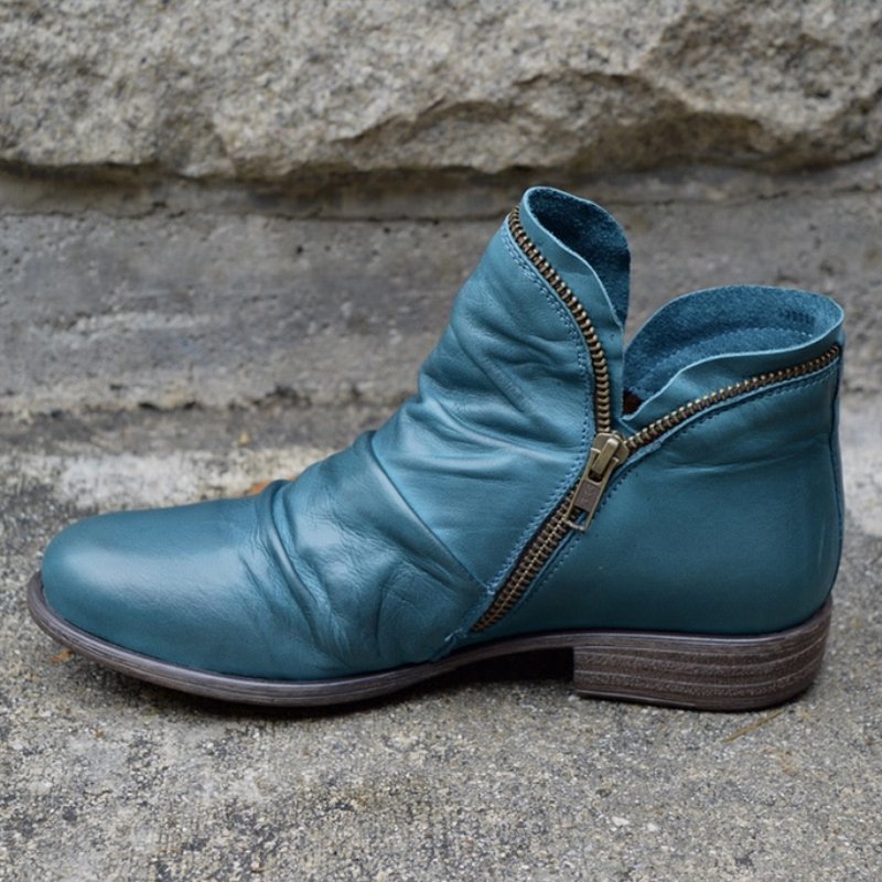 Leather Boots in Blue – Isadora by Maravesse