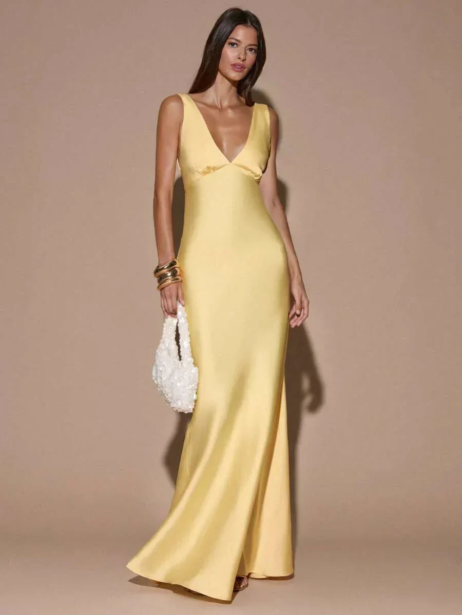 Backless Maxi Dress – Oriane by Maravesse (3)