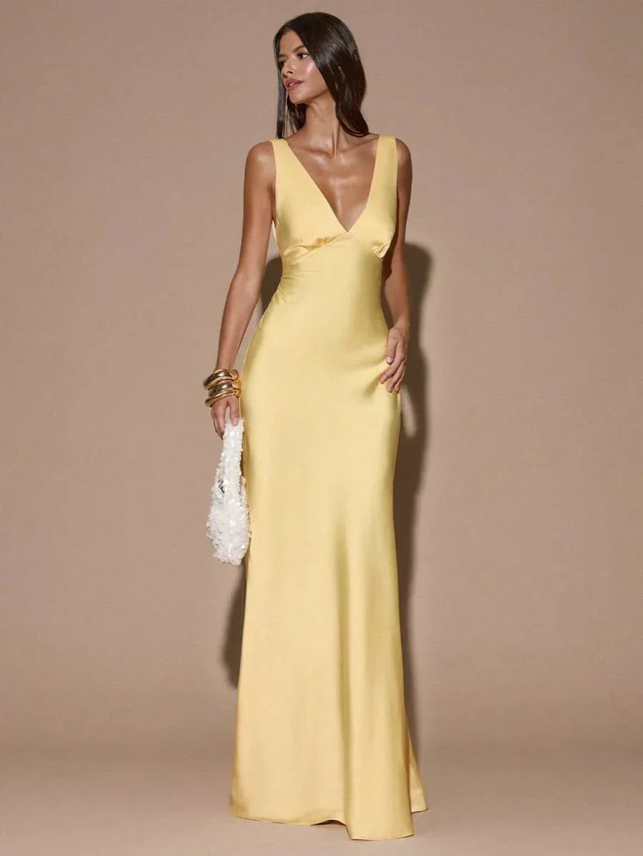 Backless Maxi Dress – Oriane by Maravesse (4)
