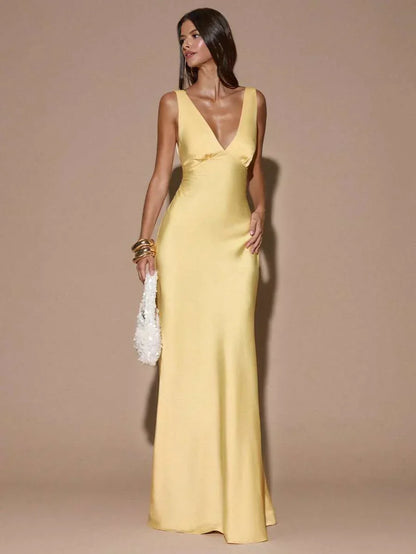 Backless Maxi Dress – Oriane by Maravesse (4)