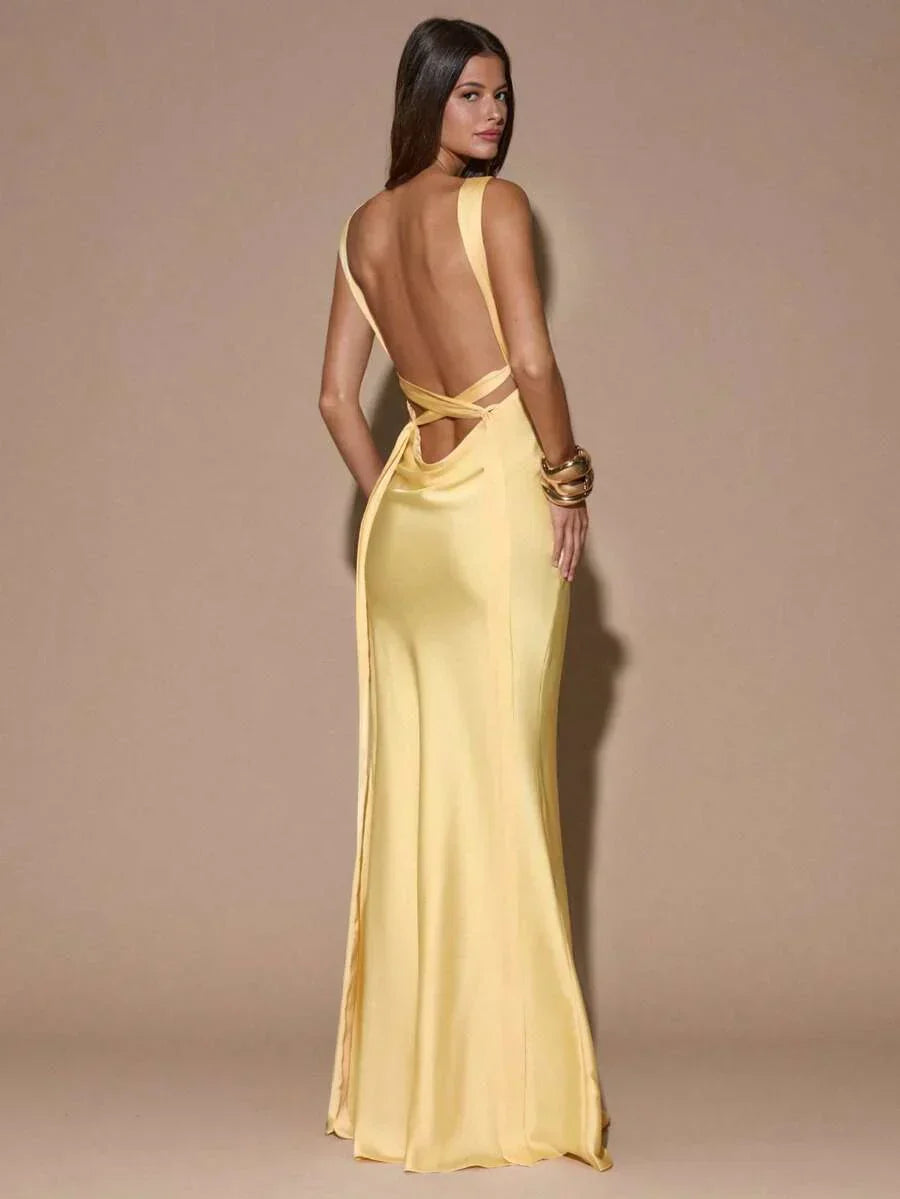 Backless Maxi Dress – Oriane by Maravesse (7)