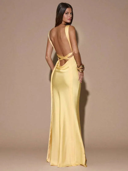 Backless Maxi Dress – Oriane by Maravesse (7)