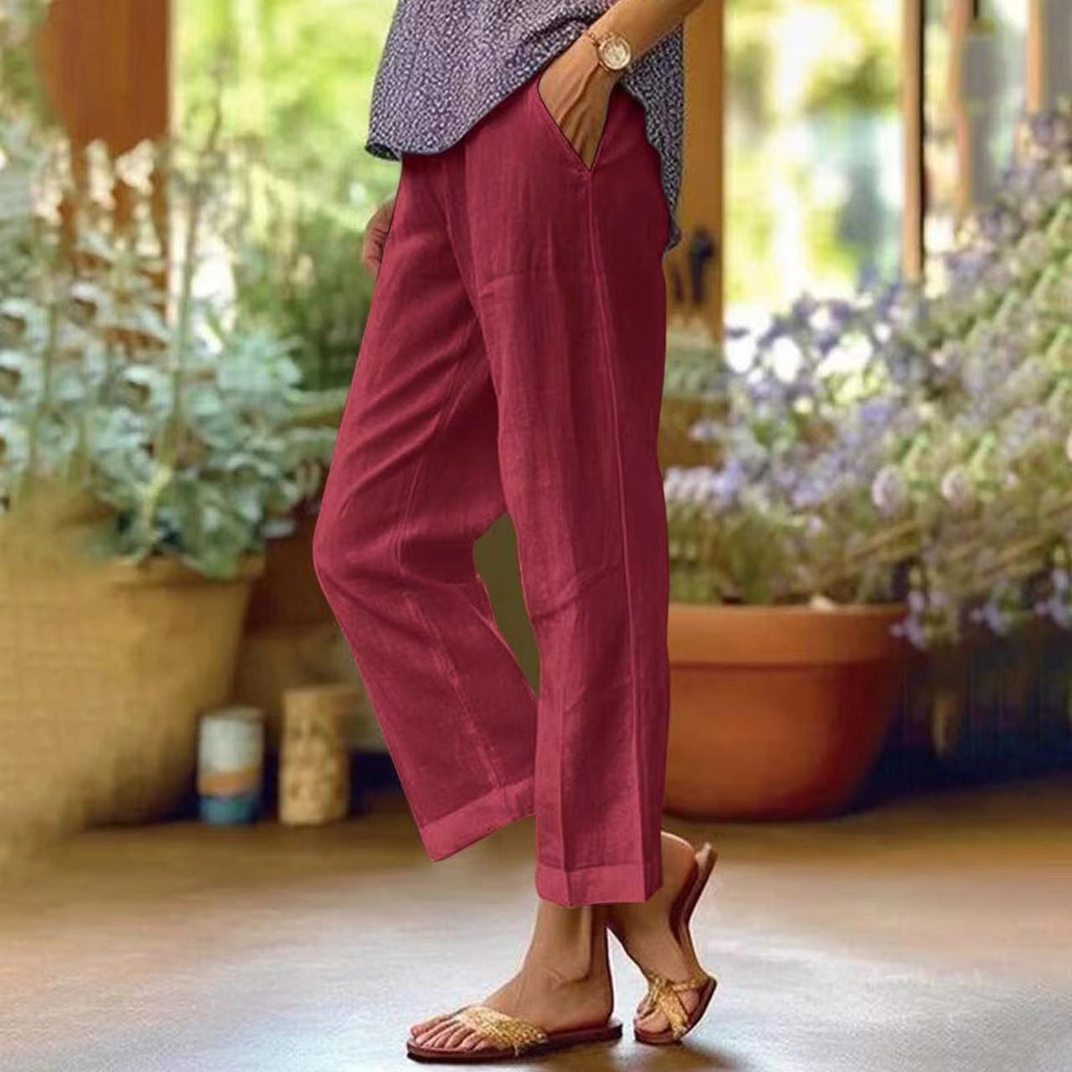 Linen Cropped Trousers in Red – Elodie by Maravesse