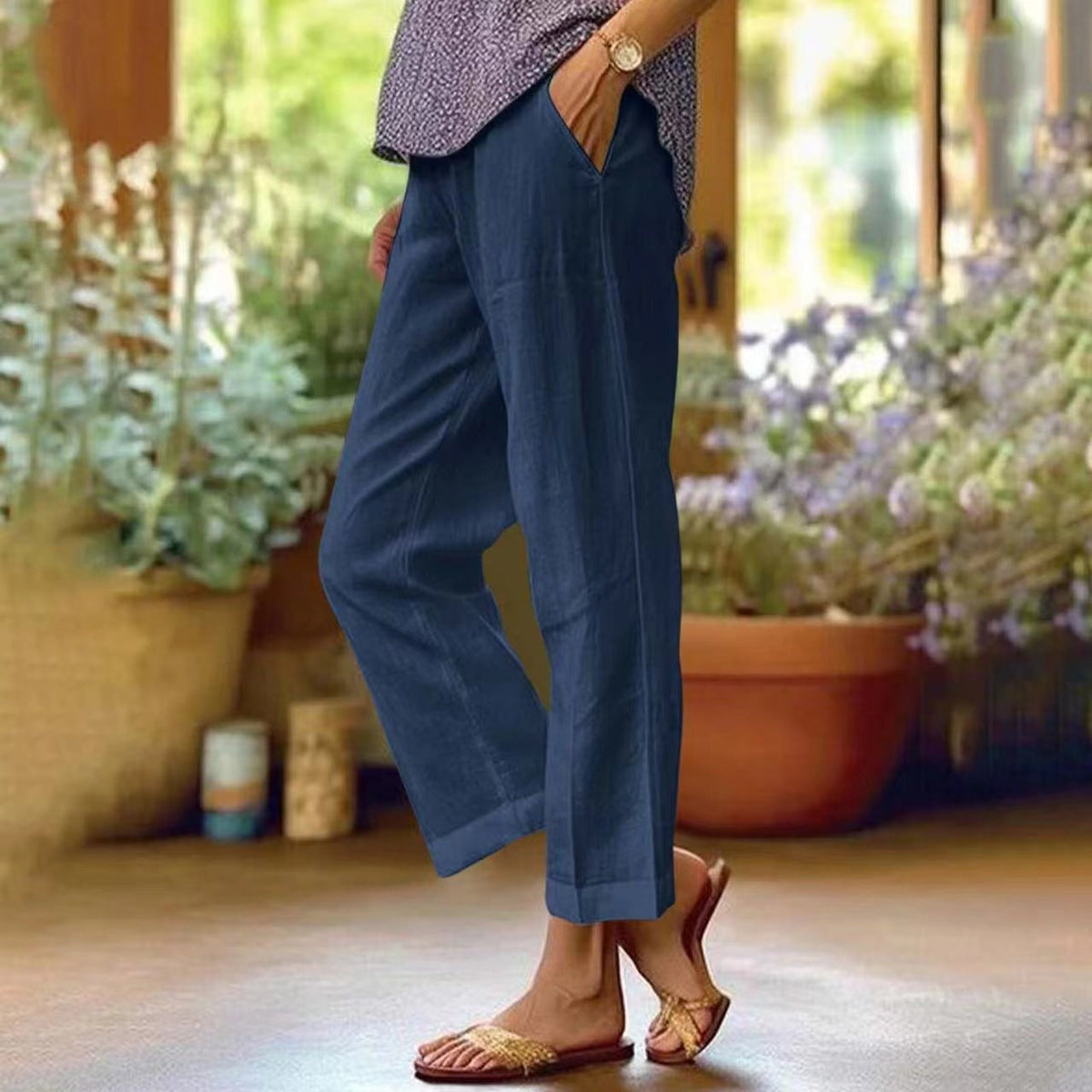 Linen Cropped Trousers in Dark Blue – Elodie by Maravesse