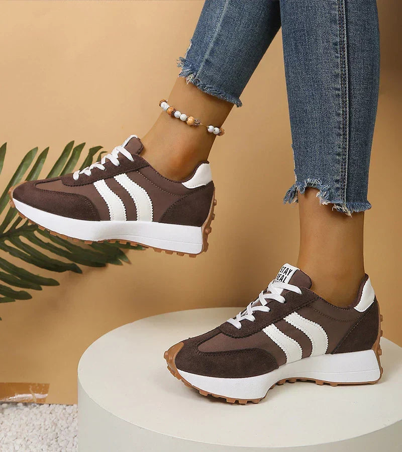 Sneakers in Dark Brown – Antoinette by Maravesse