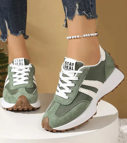 Sneakers in Green – Antoinette by Maravesse