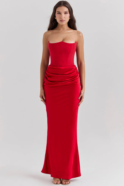Bridesmaid Maxi Dress in Red – Hedda by Maravesse