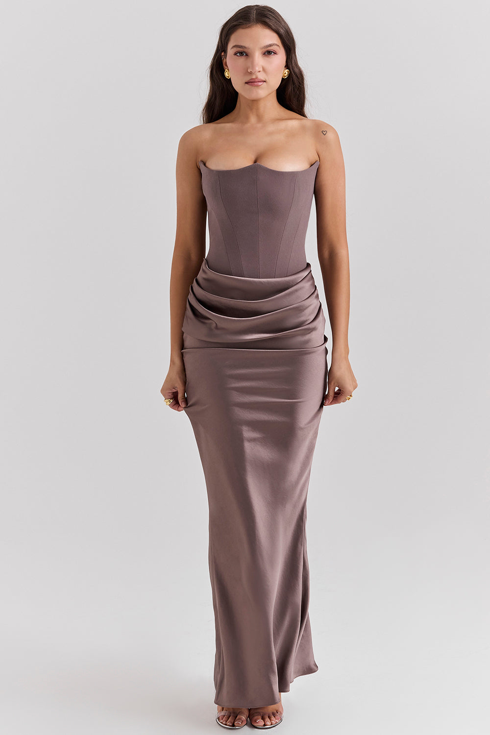 Bridesmaid Maxi Dress in Brown – Hedda by Maravesse