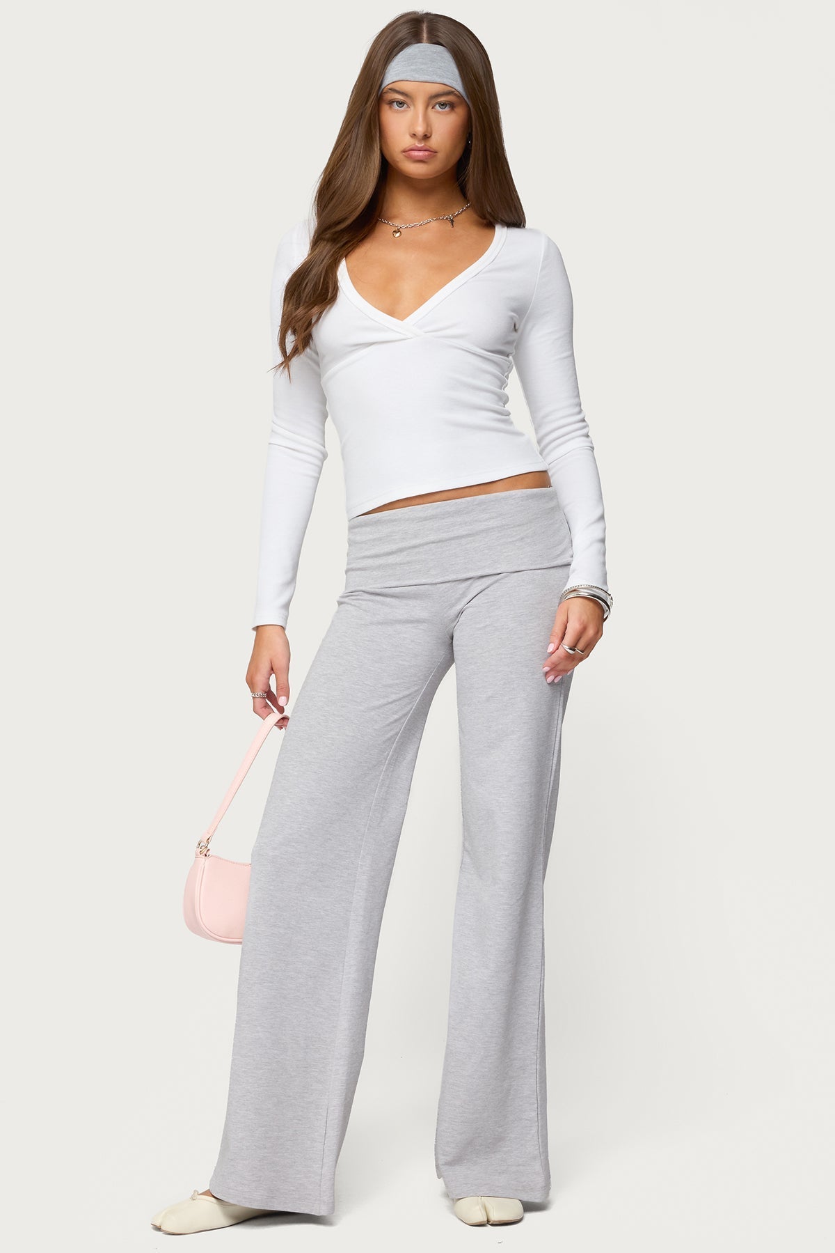 Trousers in Light Grey – Amara by Maravesse