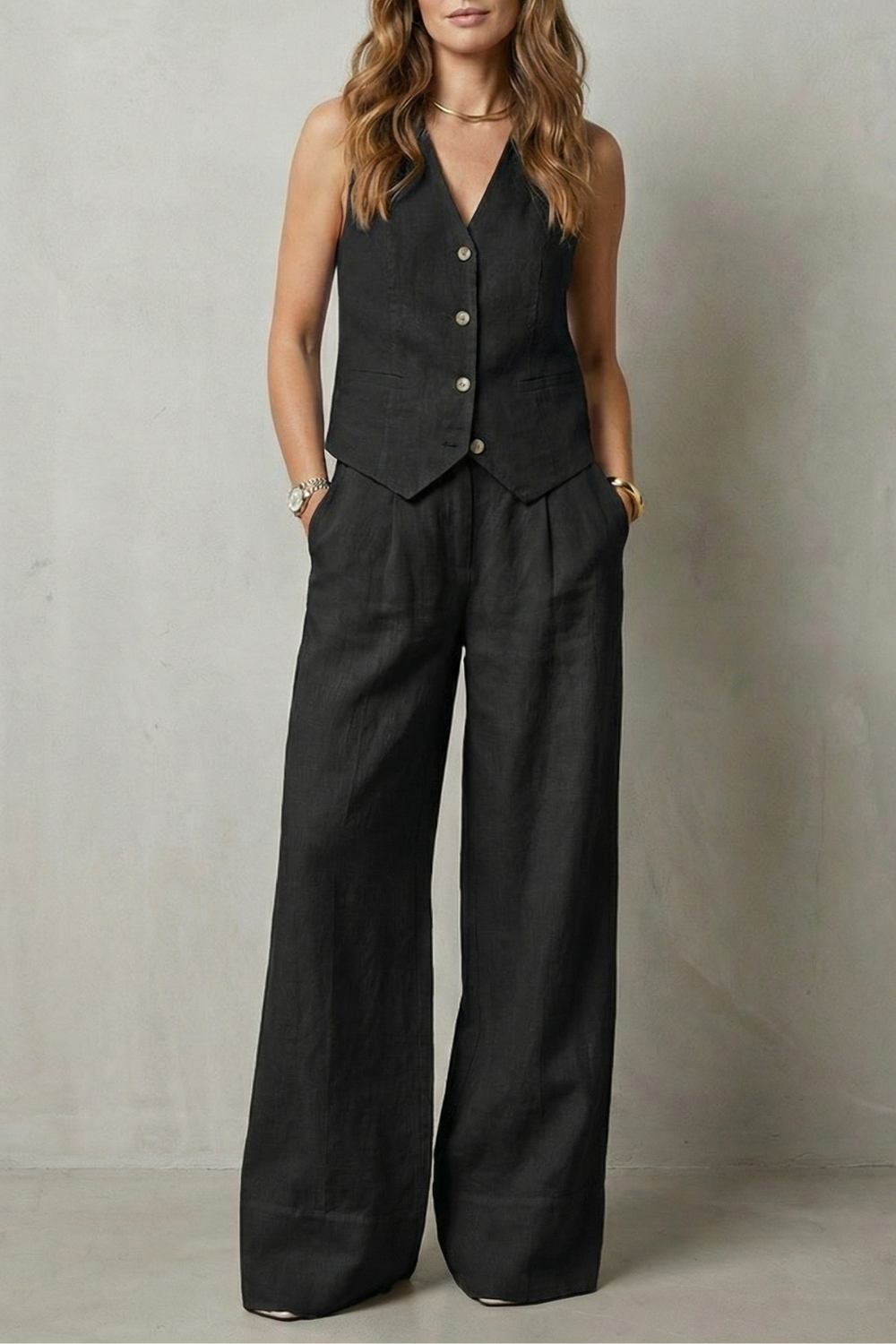 Linen Set in Black – Rosa by Maravesse