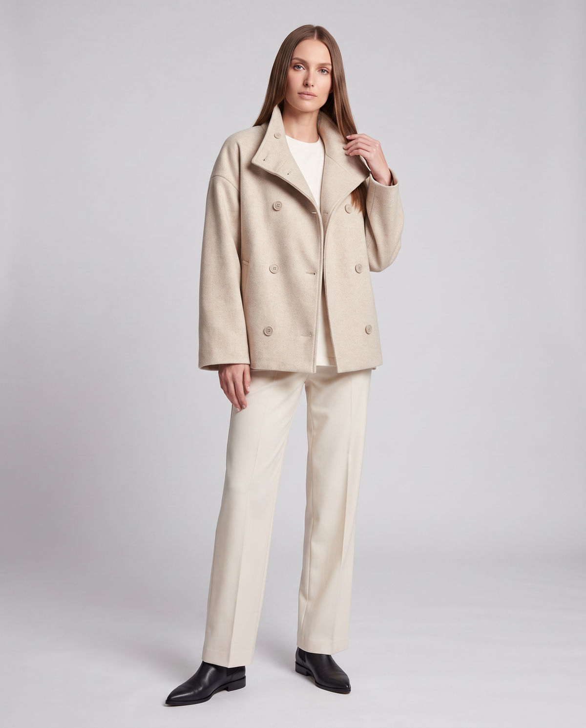 Wool Coat in Beige – Antoinette by Maravesse
