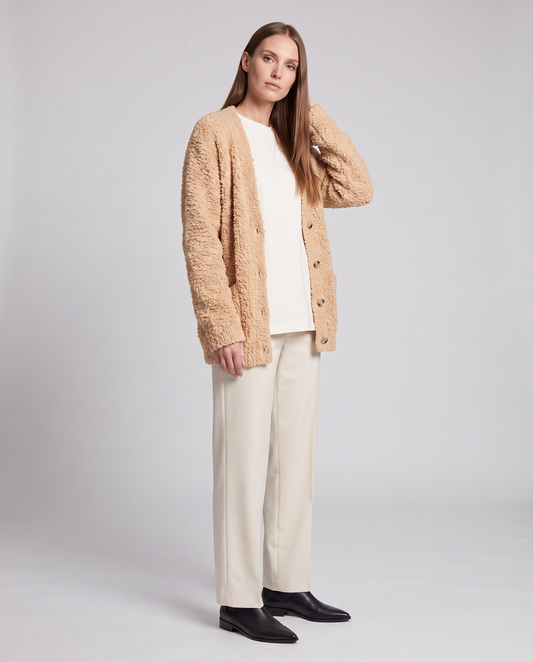 Teddy Cardigan in Beige – Philippa by Maravesse