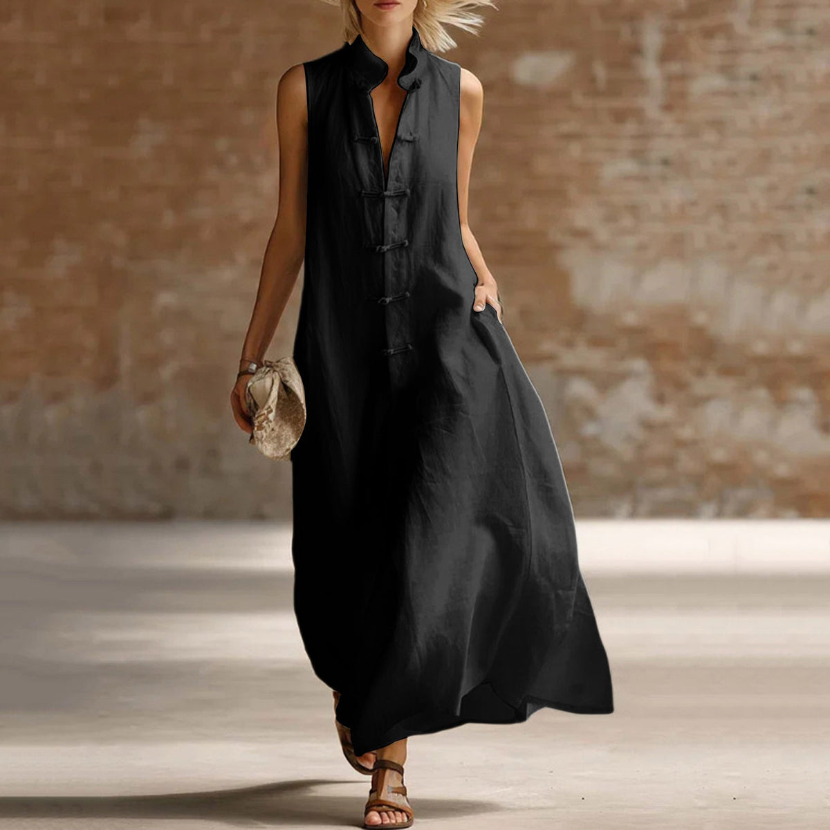 Linen Relaxed Maxi Dress in Black – Valerie by Maravesse