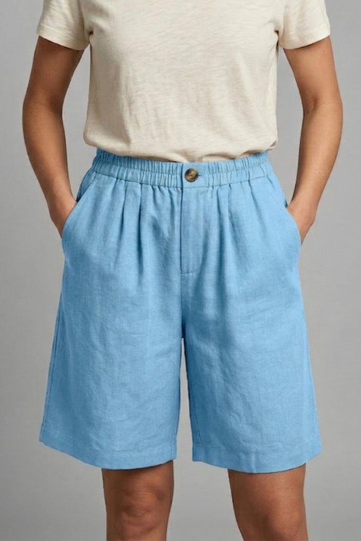 Linen Relaxed Shorts in Sky Blue – Rosa by Maravesse