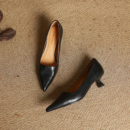 Kitten Heel Heels in Black – Josephine by Maravesse