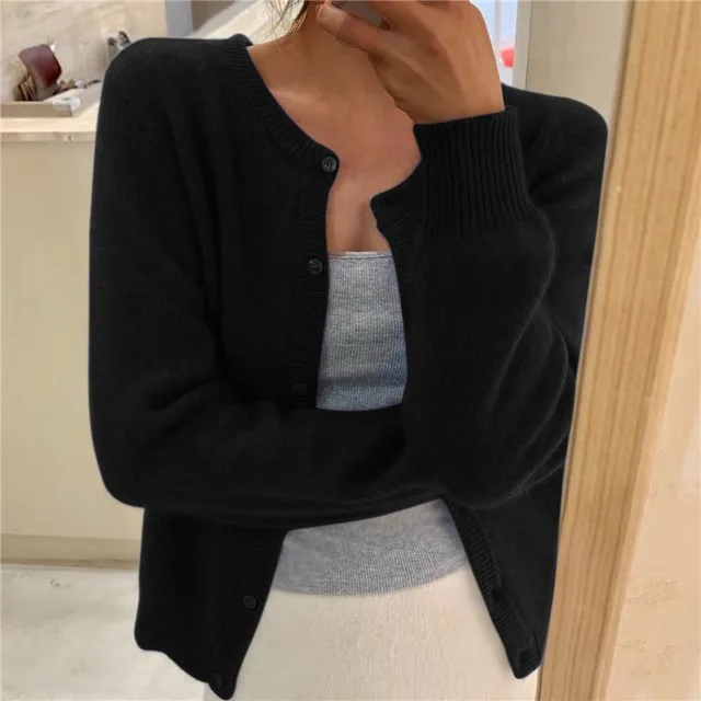 Cardigan in Black – Vivienne by Maravesse