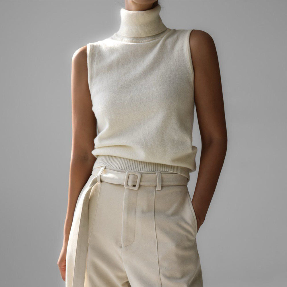 Turtleneck Jumper in White – Florence by Maravesse