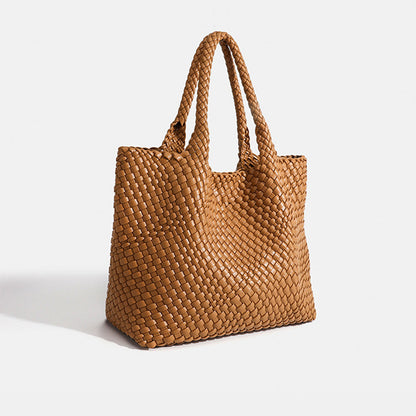 Chunky Leather Tote in Rust Brown – Giselle by Maravesse