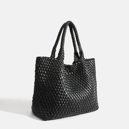 Chunky Leather Tote in Black – Giselle by Maravesse