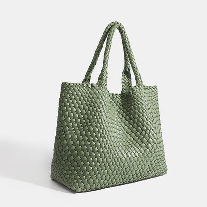 Chunky Leather Tote in Light Green – Giselle by Maravesse