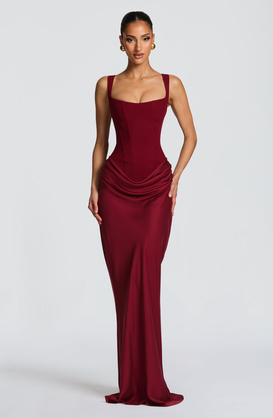 Bridesmaid Maxi Dress in Wine Red – Quilla by Maravesse