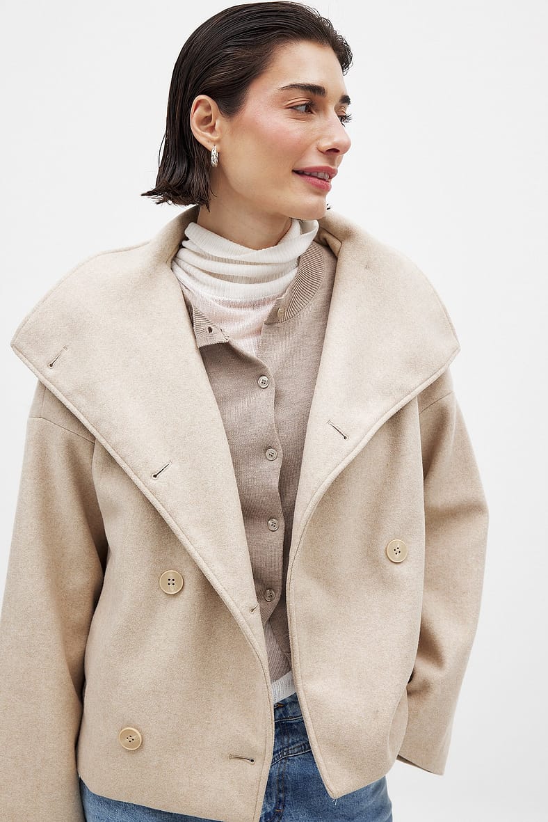 Double Breasted Coat in Light Beige – Imogen by Maravesse