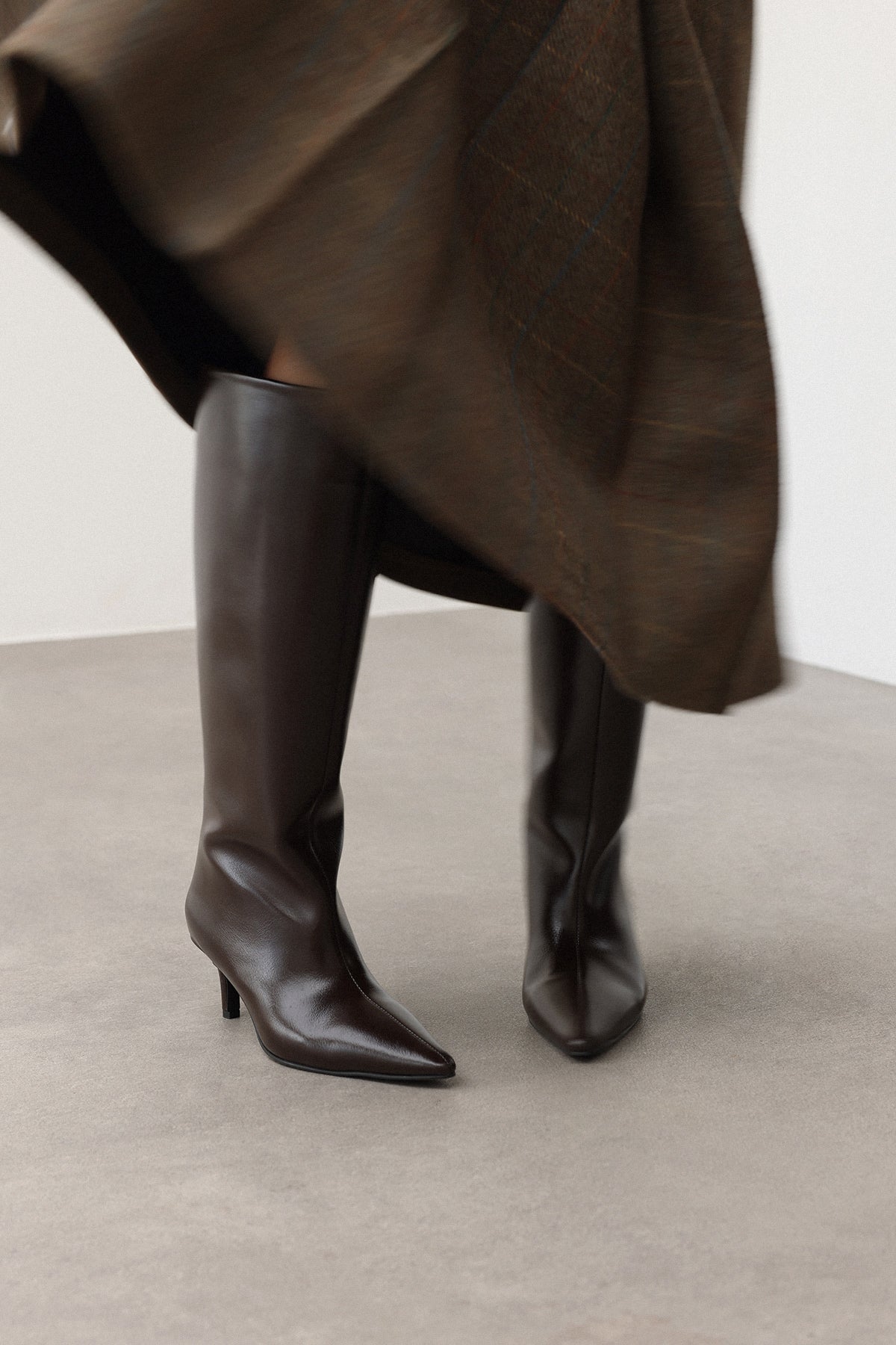 Knee High Leather Boots – Cordelia by Maravesse (3)