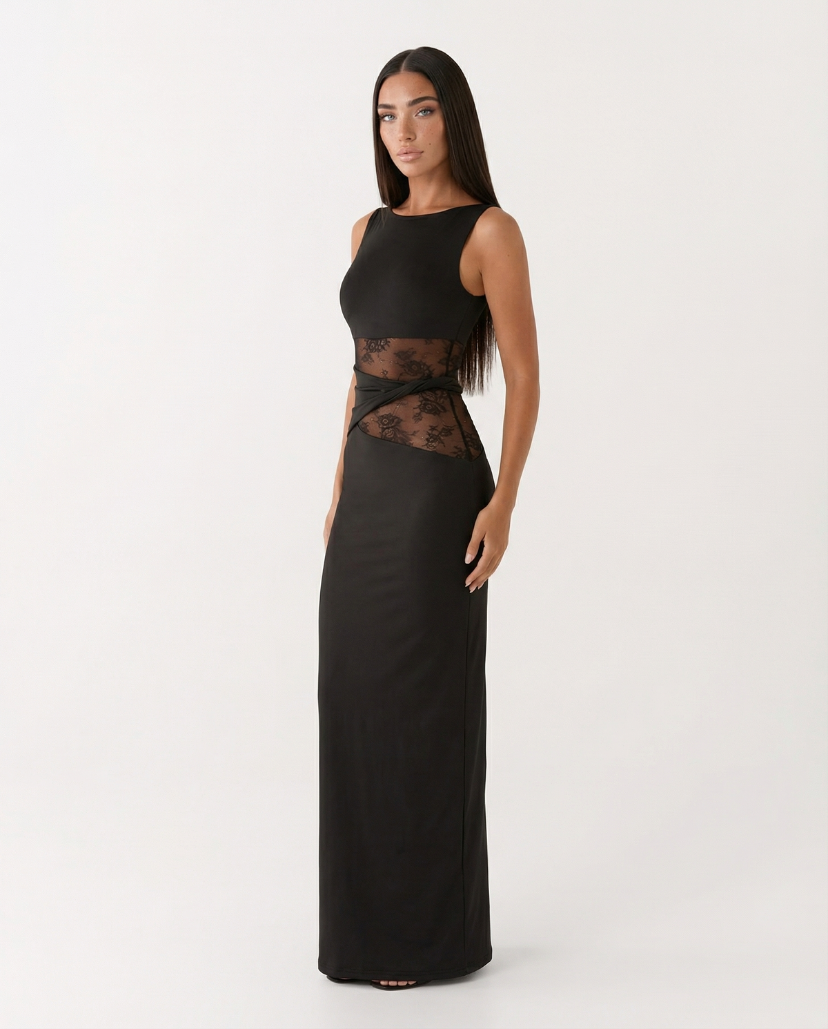 Lace Maxi Dress – Delphine by Maravesse (2)
