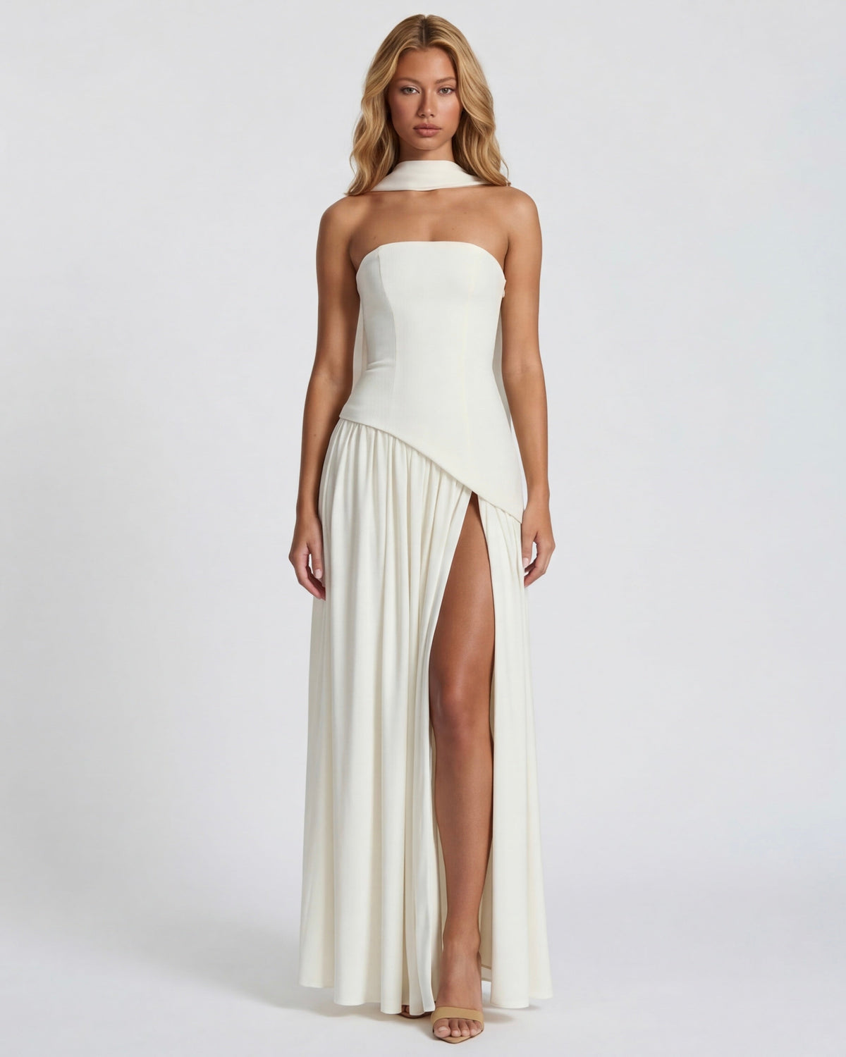 Maxi Dress in White – Rosa by Maravesse