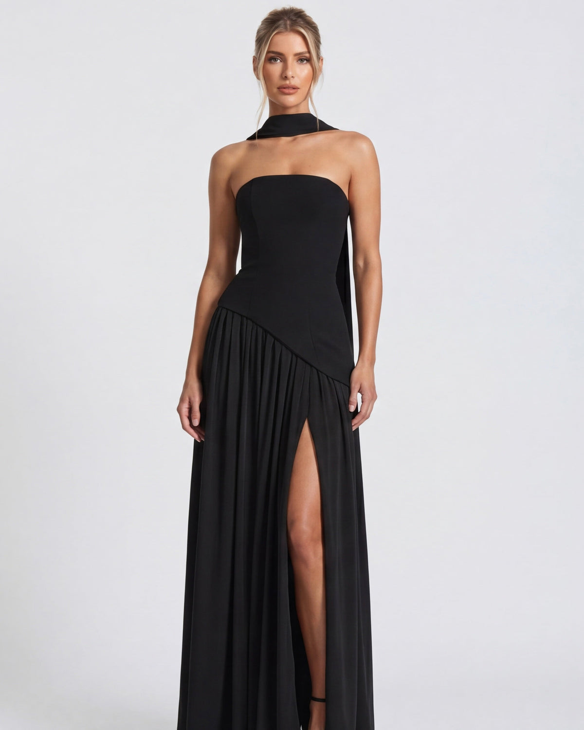 Maxi Dress in Black – Rosa by Maravesse