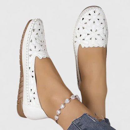 Flats in White – Celestine by Maravesse