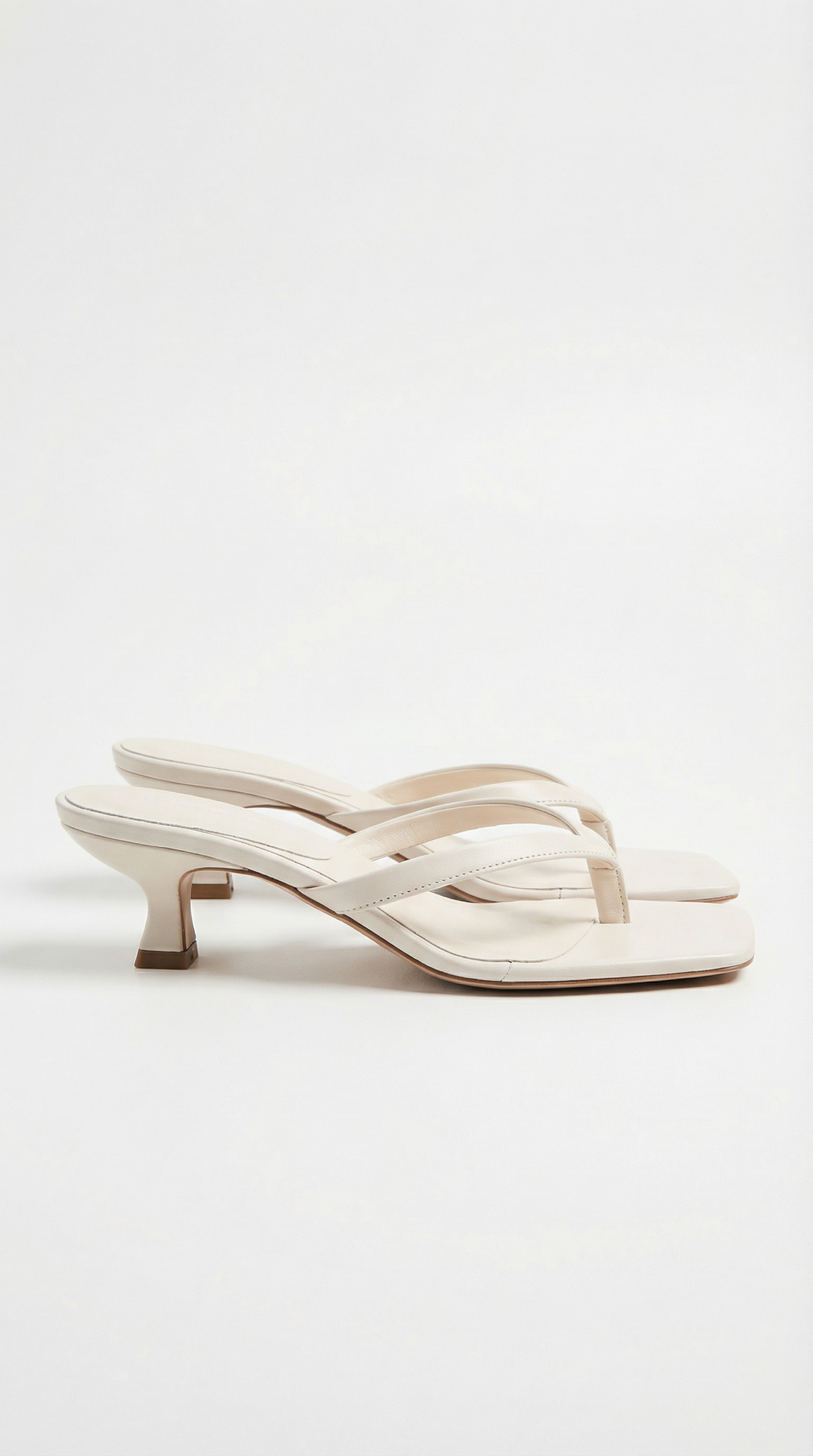 Heels in White – Isolde by Maravesse