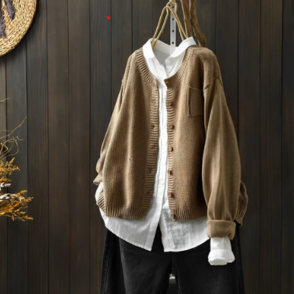 Cardigan in Beige – Adeline by Maravesse
