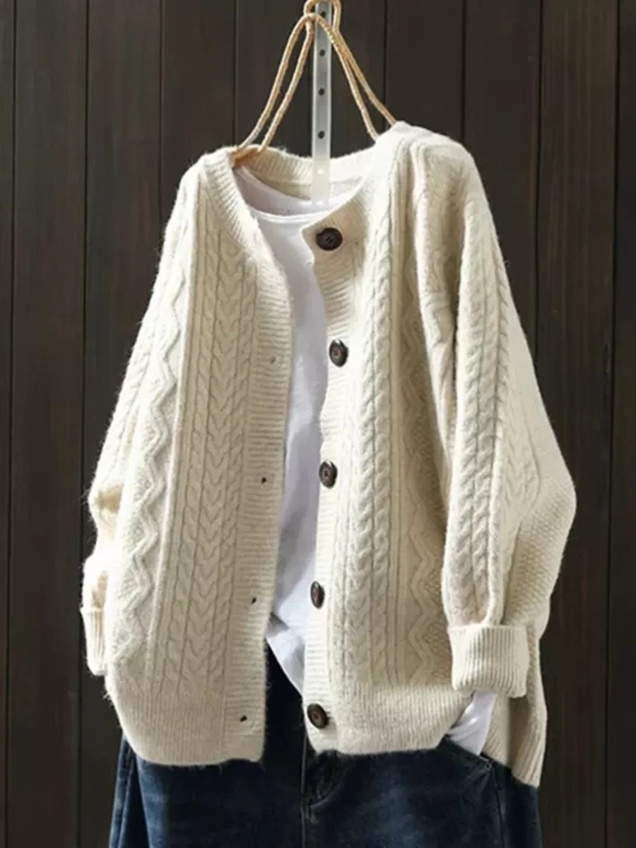 Cable-Knit Cardigan in Beige – Delphine by Maravesse