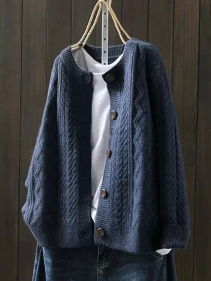 Cable-Knit Cardigan in Navy Blue – Delphine by Maravesse